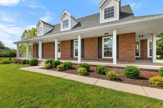 754 Veterans Pkwy, Murfreesboro, TN 37128