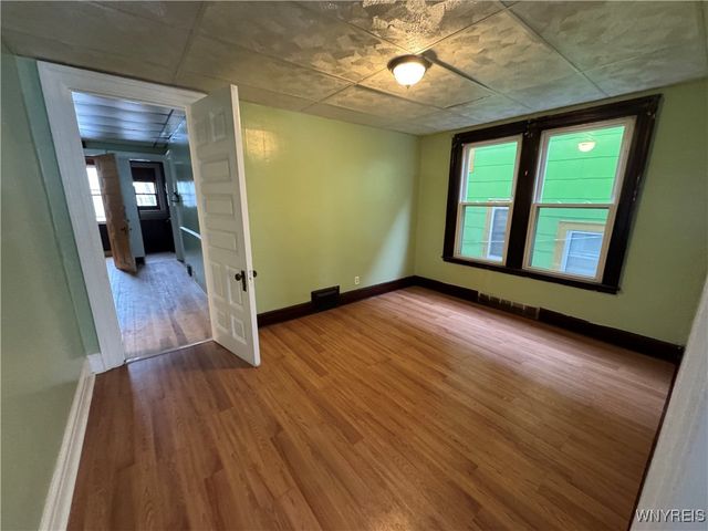 64 Barton Street, Buffalo, NY 14213