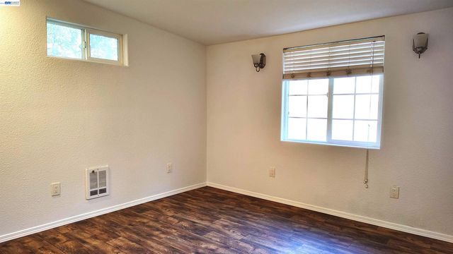 28440 Ryan Creek Road, Willits, CA 95490