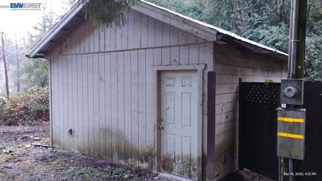 28440 Ryan Creek Road, Willits, CA 95490