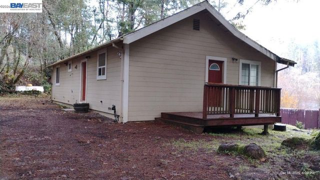 28440 Ryan Creek Road, Willits, CA 95490