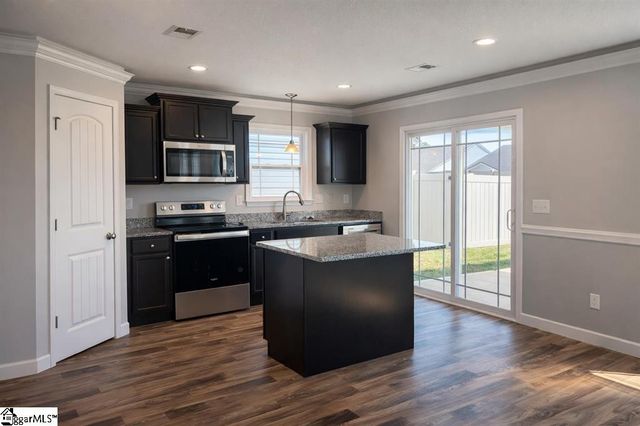 831 John Weaver Trace, Inman, SC 29349