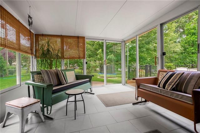 9104 Ensley Lane, Leawood, KS 66206