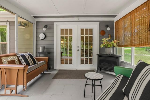 9104 Ensley Lane, Leawood, KS 66206