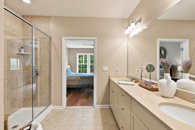 65 Brooksmont Dr 15, Holliston, MA 01746
