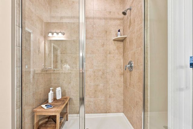 65 Brooksmont Dr 15, Holliston, MA 01746