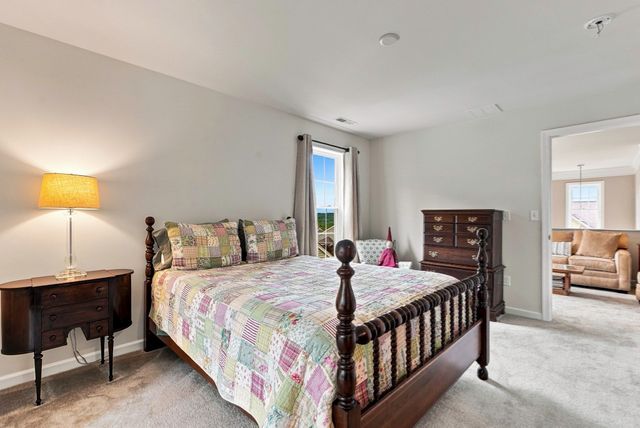 65 Brooksmont Dr 15, Holliston, MA 01746