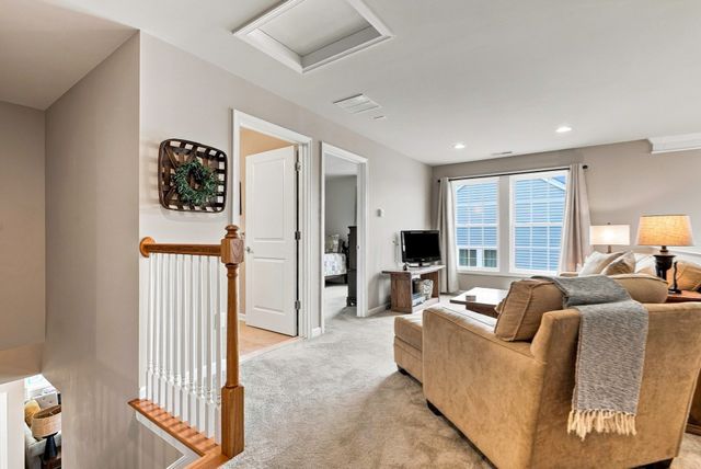65 Brooksmont Dr 15, Holliston, MA 01746