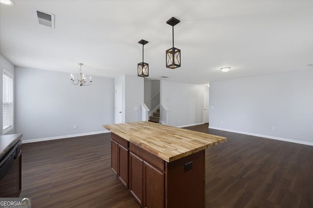 68 Sharp Way, Cartersville, GA 30120