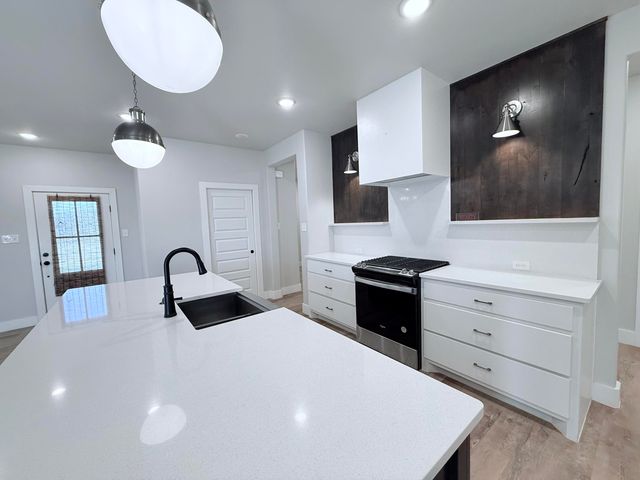 2915 137th Street, Lubbock, TX 79423