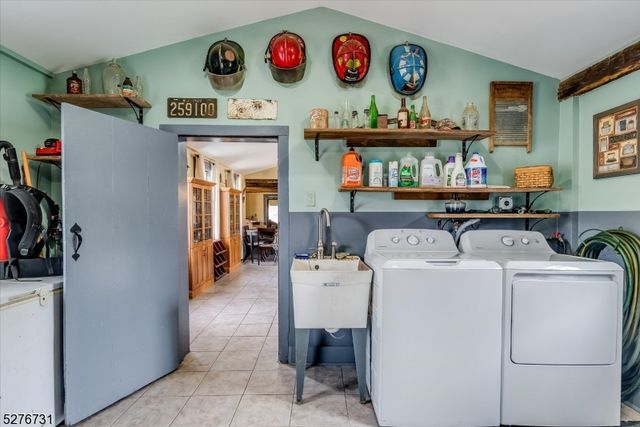 25 Clove Rd, Wantage Twp., NJ 07461