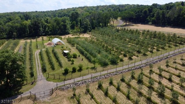 25 Clove Rd, Wantage Twp., NJ 07461