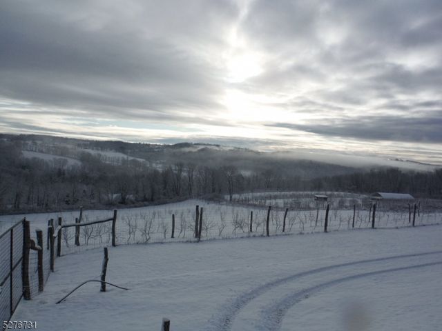 25 Clove Rd, Wantage Twp., NJ 07461