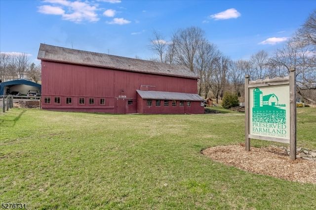 25 Clove Rd, Wantage Twp., NJ 07461