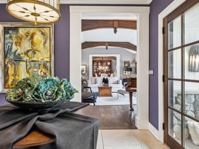 404 Caesar Drive, Barrington Hills, IL 60010