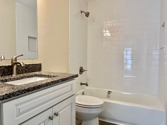 138 King St B, St Augustine, FL 32084