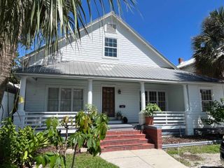 138 King St B, St Augustine, FL 32084