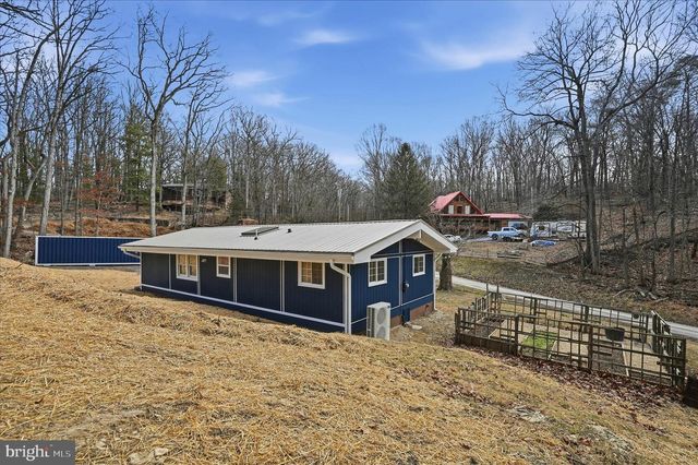 45 WHITE DOGWOOD RD, Harpers Ferry, WV 25425