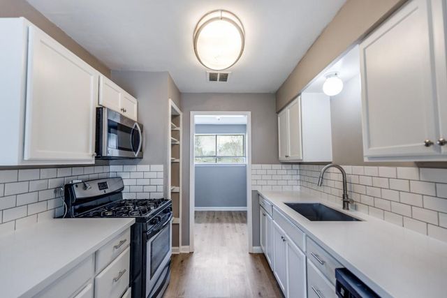 803 Knob Hollow Street, Channelview, TX 77530