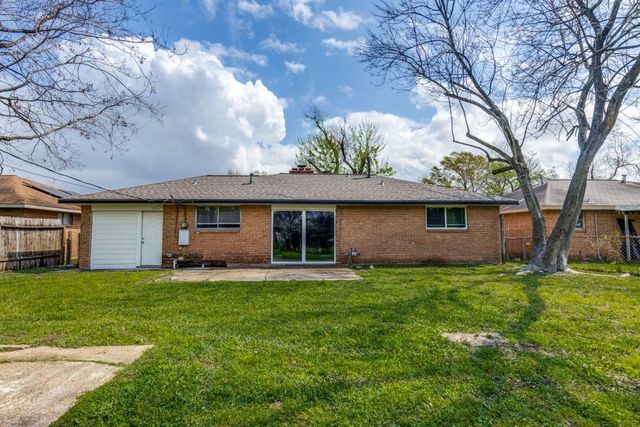 803 Knob Hollow Street, Channelview, TX 77530