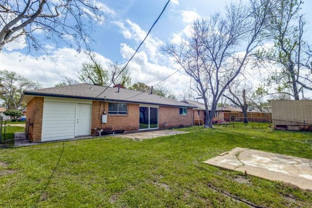 803 Knob Hollow Street, Channelview, TX 77530