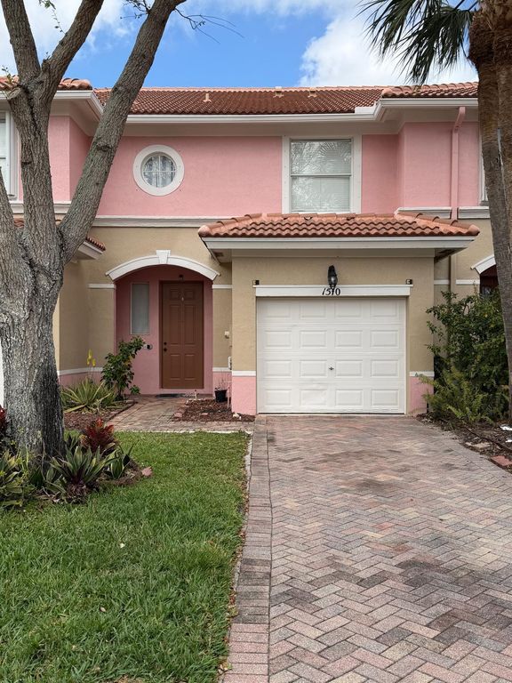 1510 Seminole Palms Drive, Greenacres, FL 33463
