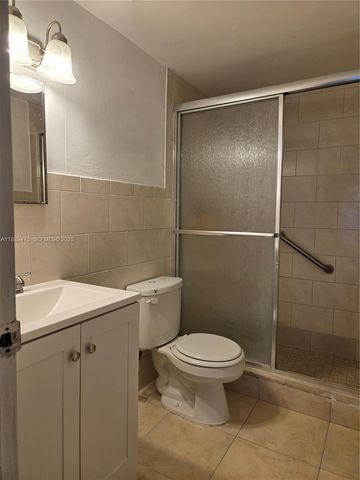 5755 W 20 Avenue 206, Hialeah, FL 33012