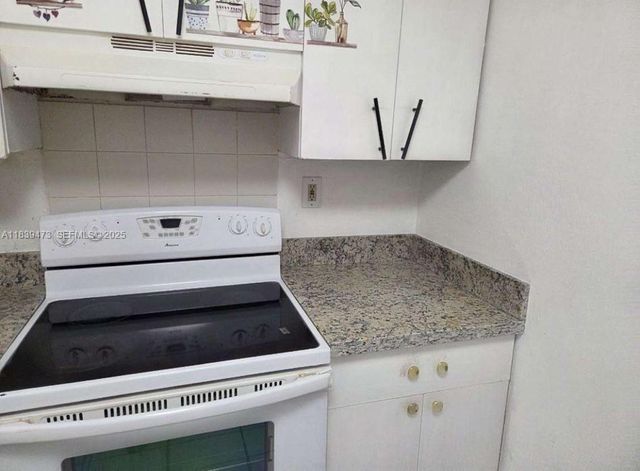 5755 W 20 Avenue 206, Hialeah, FL 33012
