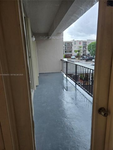 5755 W 20 Avenue 206, Hialeah, FL 33012
