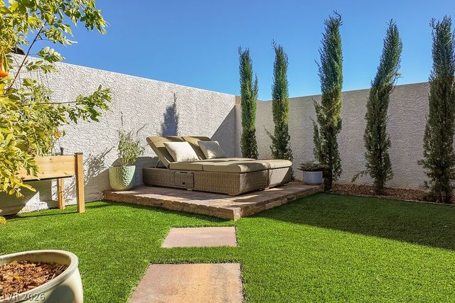 116 Barkset Way, Henderson, NV 89011