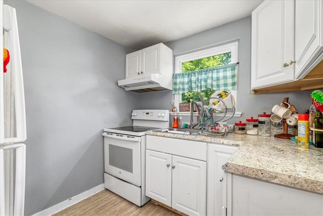 132 Homer Pl, Shaler, PA 15223