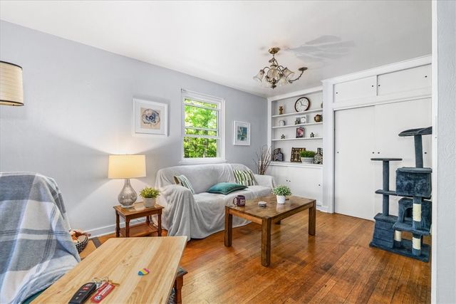 132 Homer Pl, Shaler, PA 15223