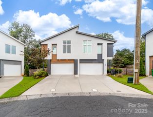 102 Mattoon Street, Charlotte, NC 28216