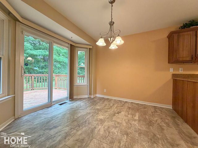 843 Yorick Path, Wixom, MI 48393