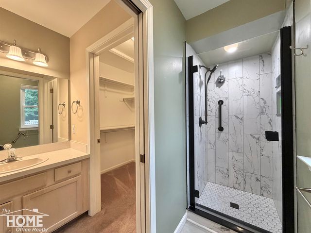 843 Yorick Path, Wixom, MI 48393