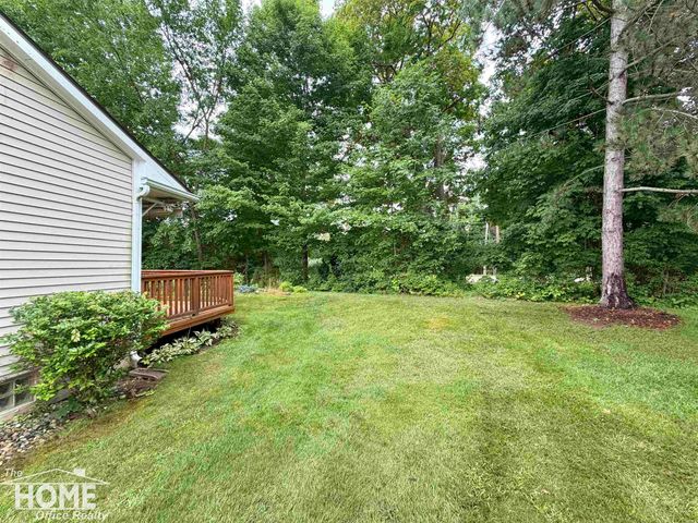 843 Yorick Path, Wixom, MI 48393