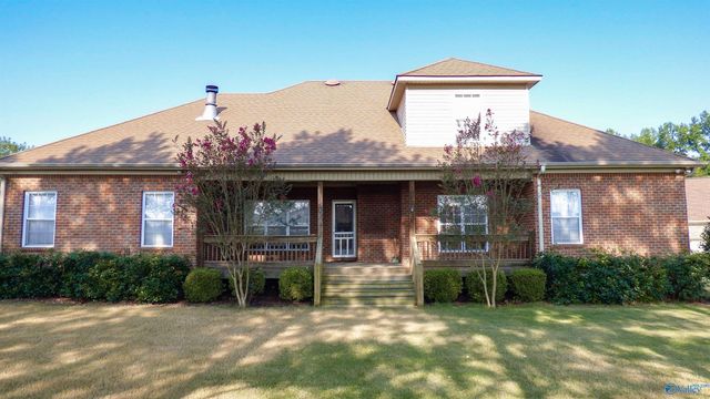 100 Mayfair Court, Madison, AL 35758