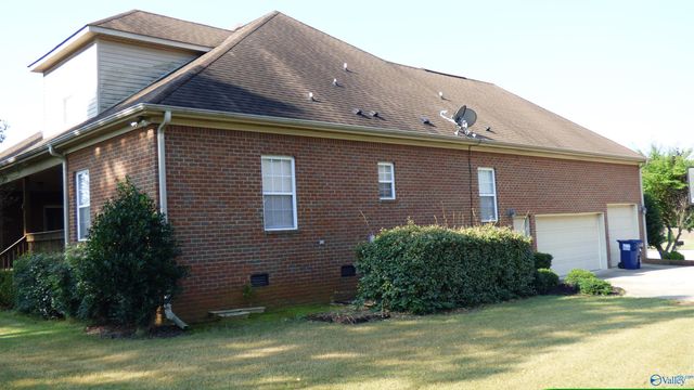 100 Mayfair Court, Madison, AL 35758