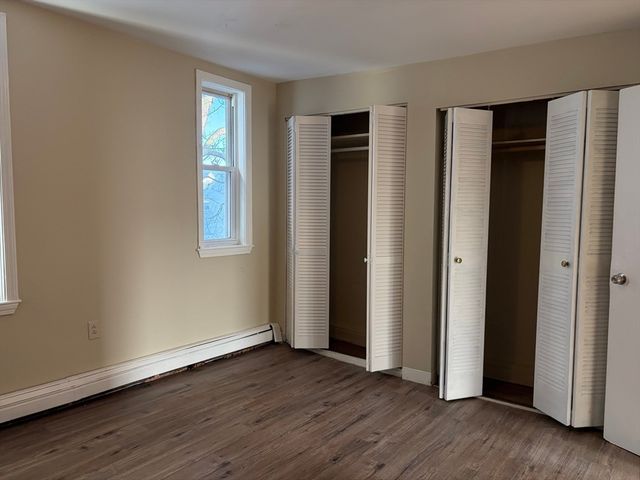 36 Cork St 36, Lowell, MA 02722