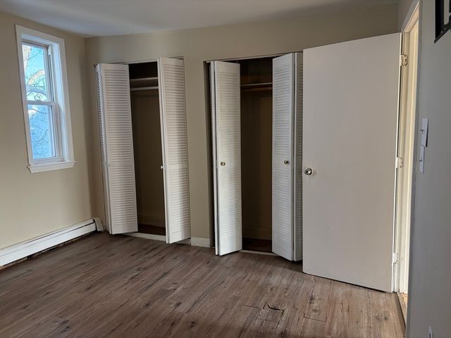 36 Cork St 36, Lowell, MA 02722