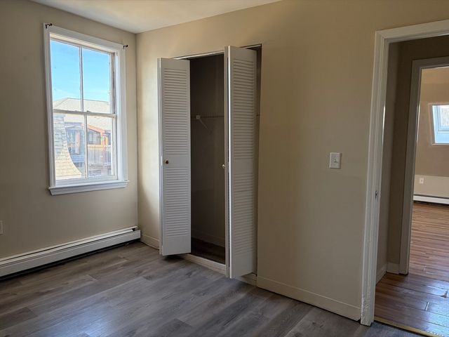 36 Cork St 36, Lowell, MA 02722