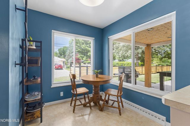 2742 Strauss Avenue, Toledo, OH 43606