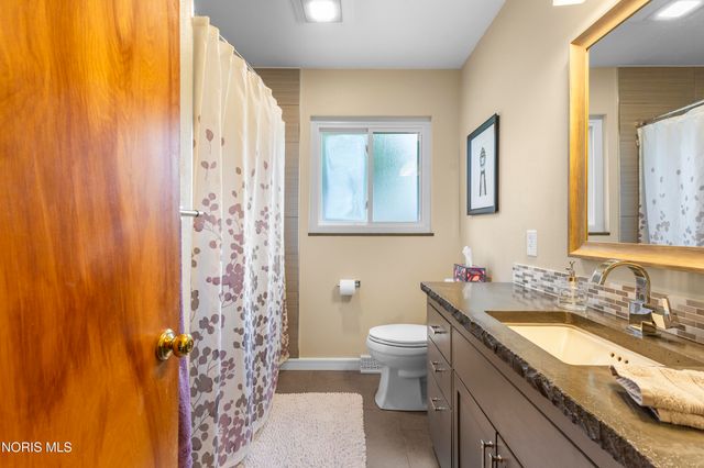 2742 Strauss Avenue, Toledo, OH 43606