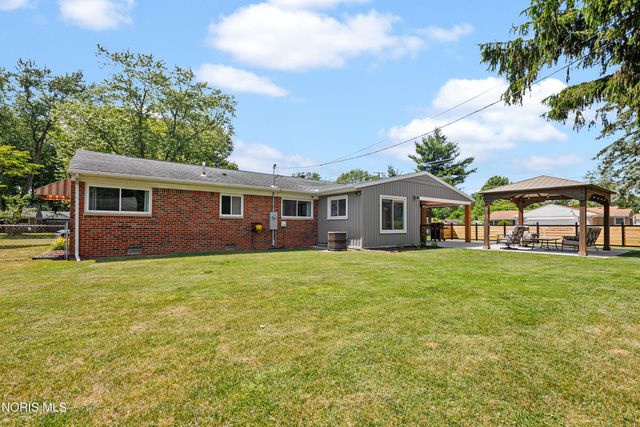 2742 Strauss Avenue, Toledo, OH 43606
