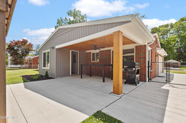 2742 Strauss Avenue, Toledo, OH 43606