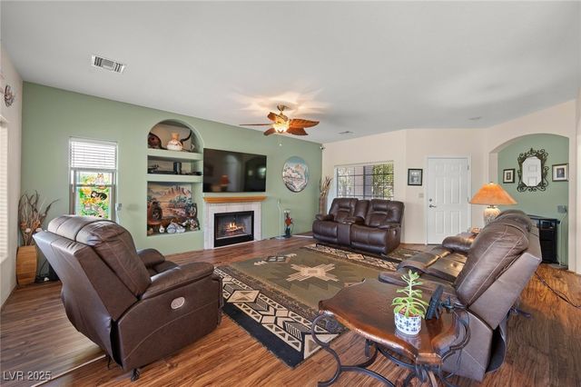 1433 Palm Drive, Laughlin, NV 89029