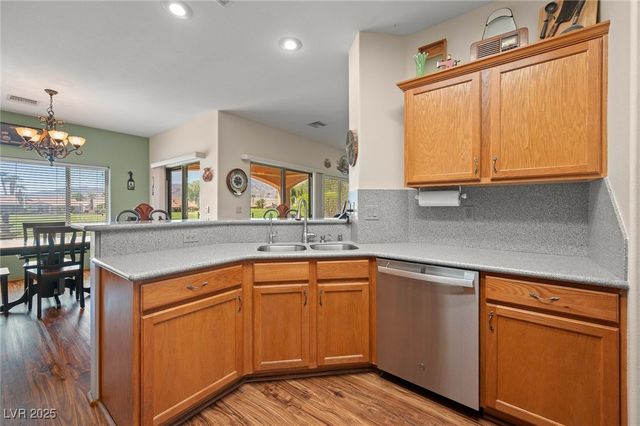 1433 Palm Drive, Laughlin, NV 89029