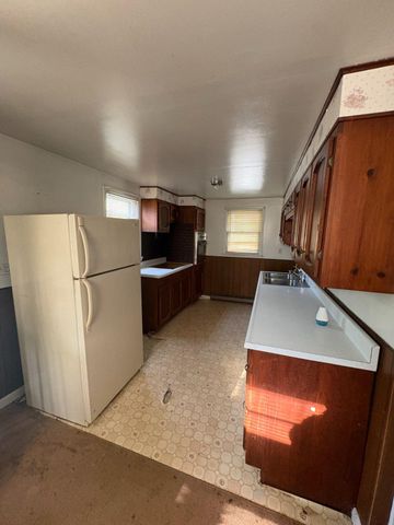 119 RADIO STATION LN, Berkeley Springs, WV 25411