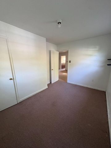 119 RADIO STATION LN, Berkeley Springs, WV 25411