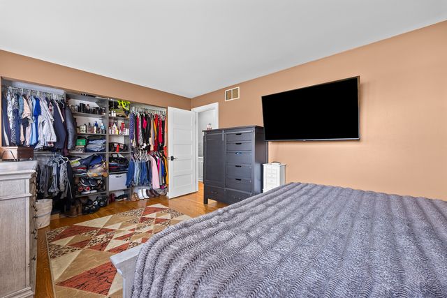 12755 S Elizabeth Drive, Plainfield, IL 60585